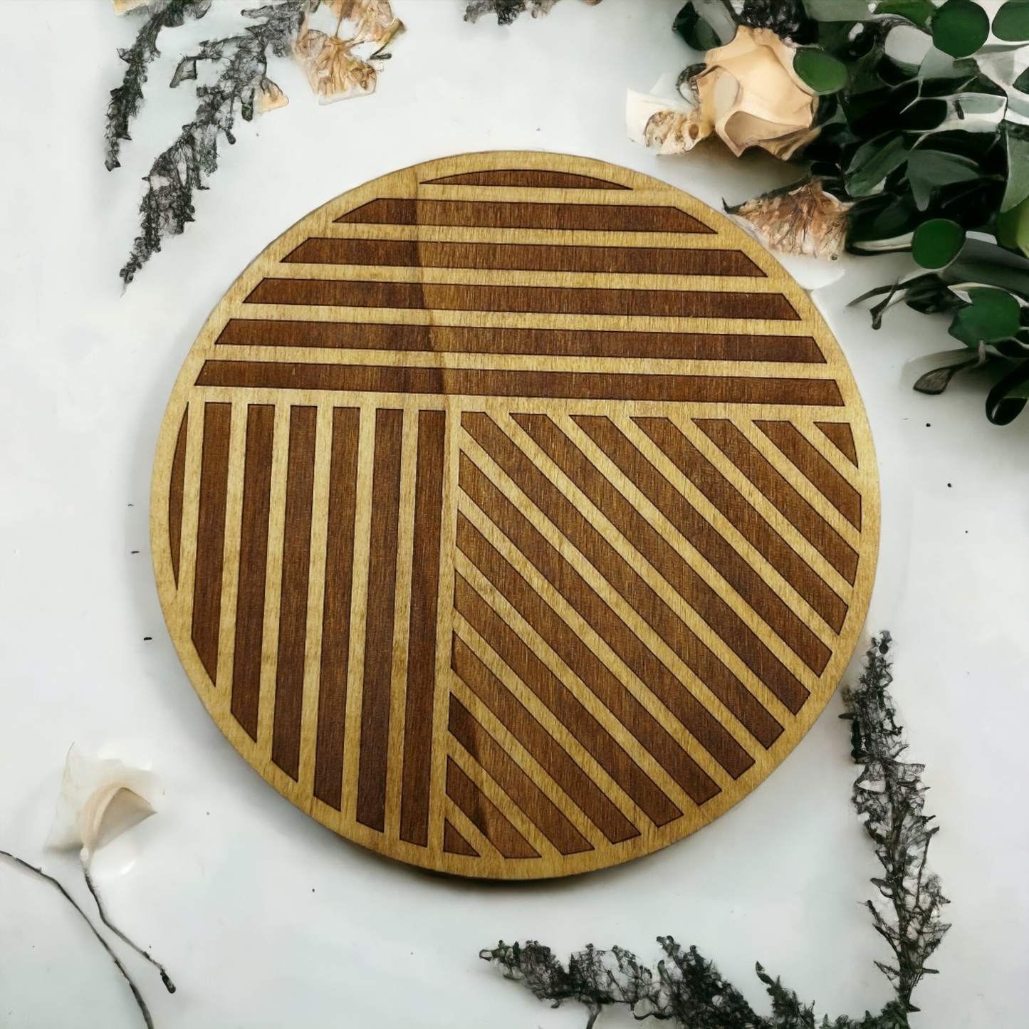 Pot Holder Geometric Lines - Minimalism - Wood - Handmade Gift - Housewarming - Wood Kitchenware