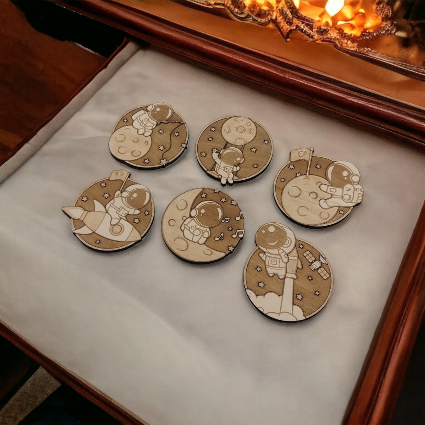 Set of 6 Astronauts Wooden Coasters - Handmade Gift - Housewarming - Wood Kitchenware