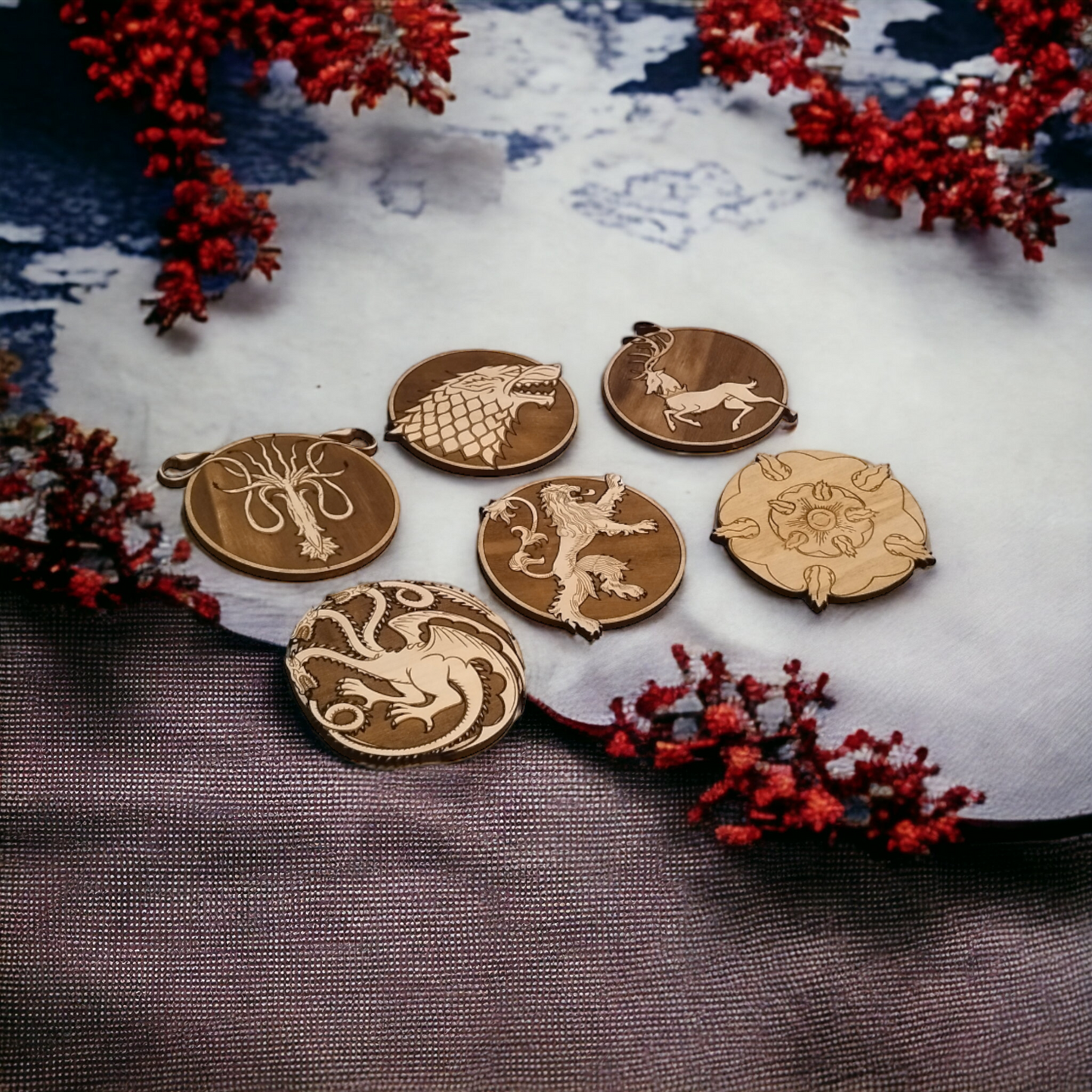 Set of 6 Game of Thrones Houses Wooden Coasters - Handmade Gift - Housewarming - Wood Kitchenware