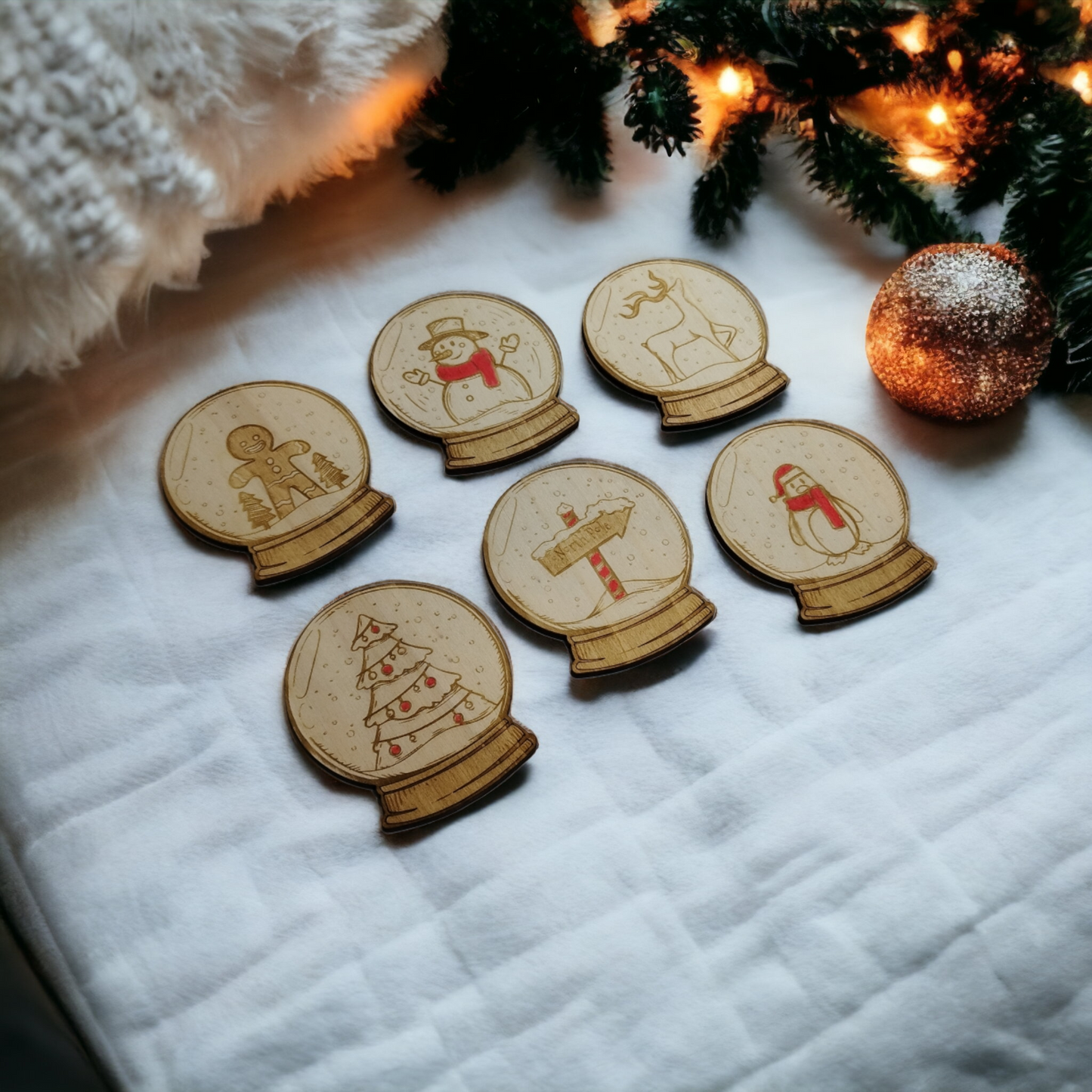 Set of 6 Snow Globes Wooden Coasters - Handmade Gift - Christmas Decor - Wood Kitchenware