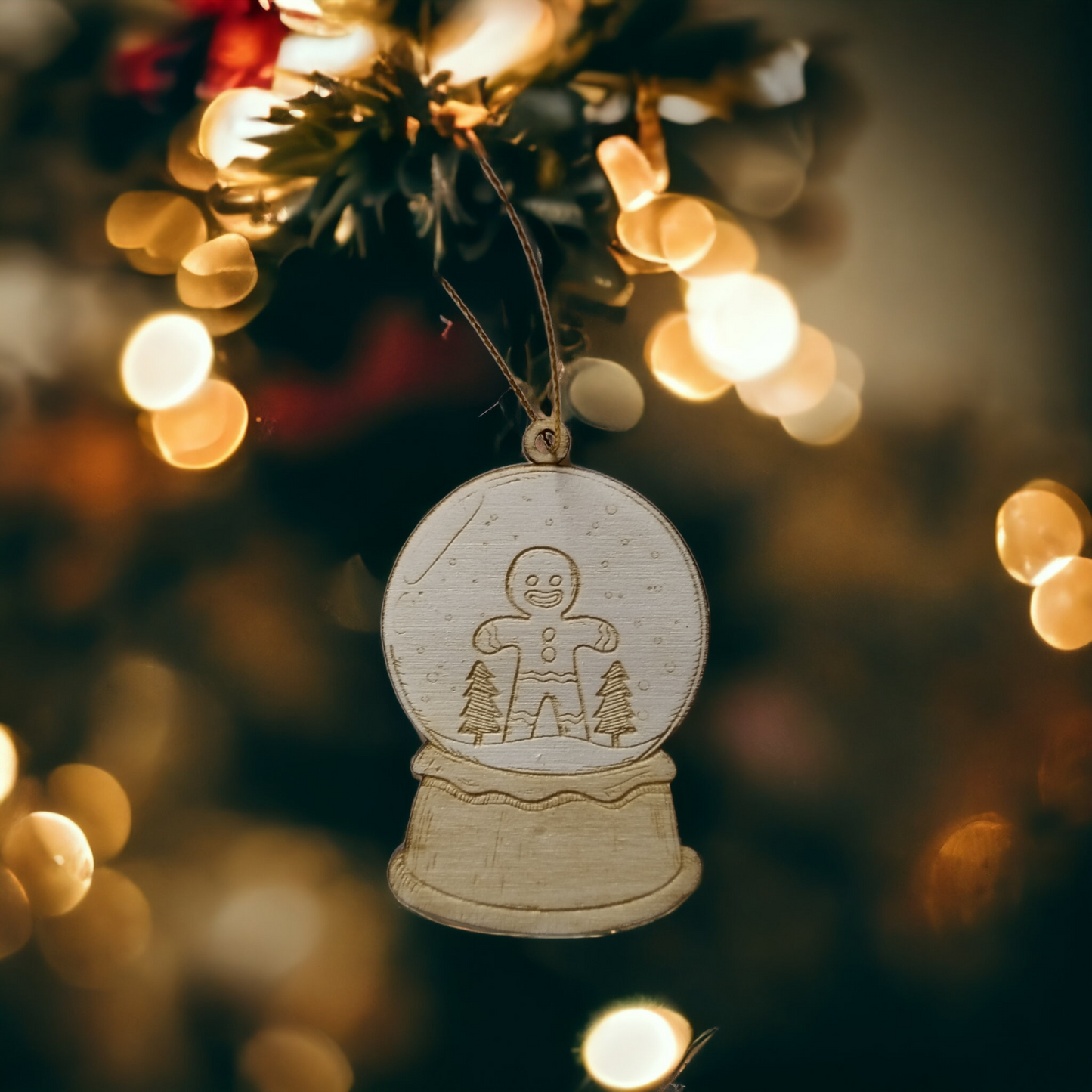 Set of 6 Snow Globes Ornaments Wooden Coasters - Handmade Gift - Housewarming - Wood Kitchenware