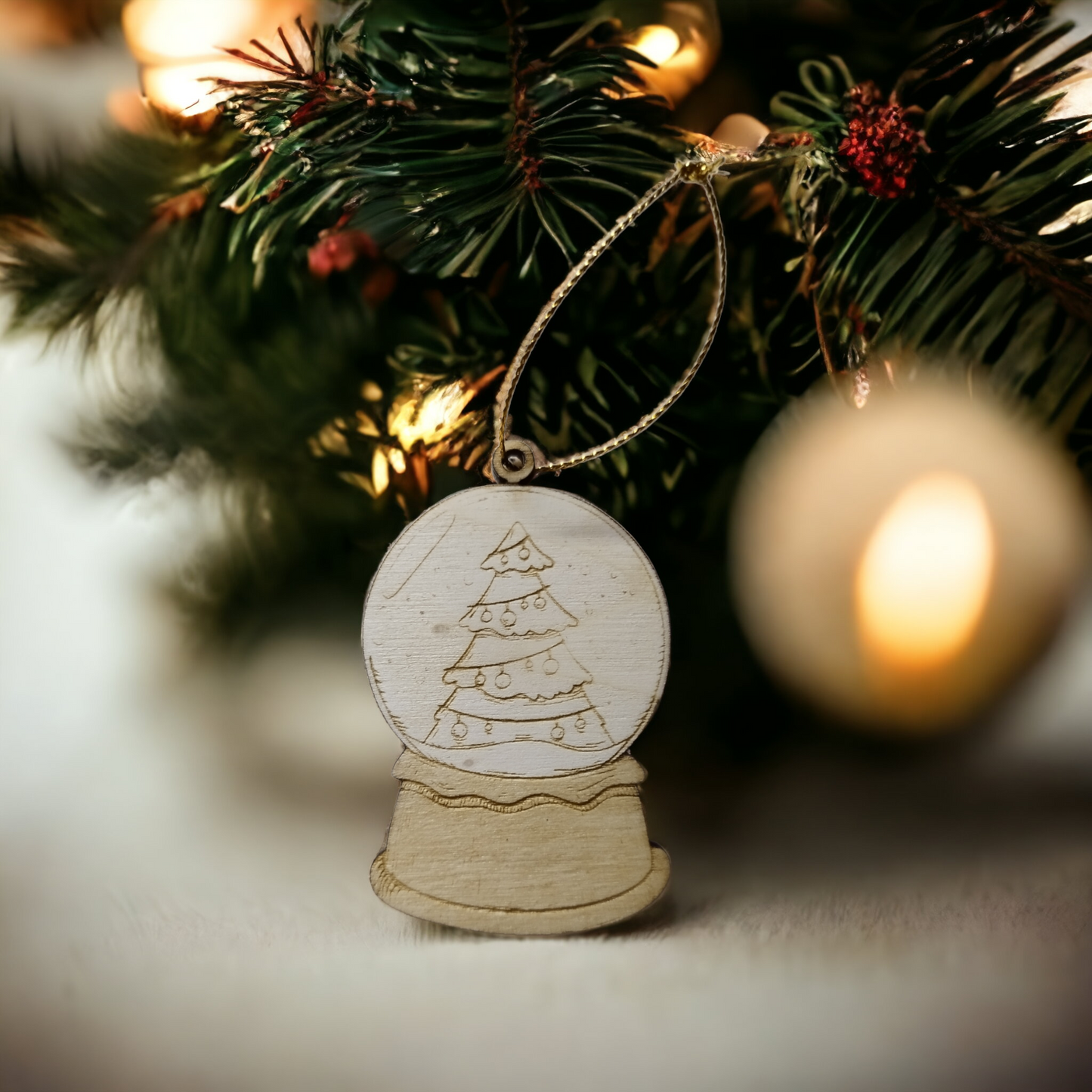 Set of 6 Snow Globes Ornaments Wooden Coasters - Handmade Gift - Housewarming - Wood Kitchenware