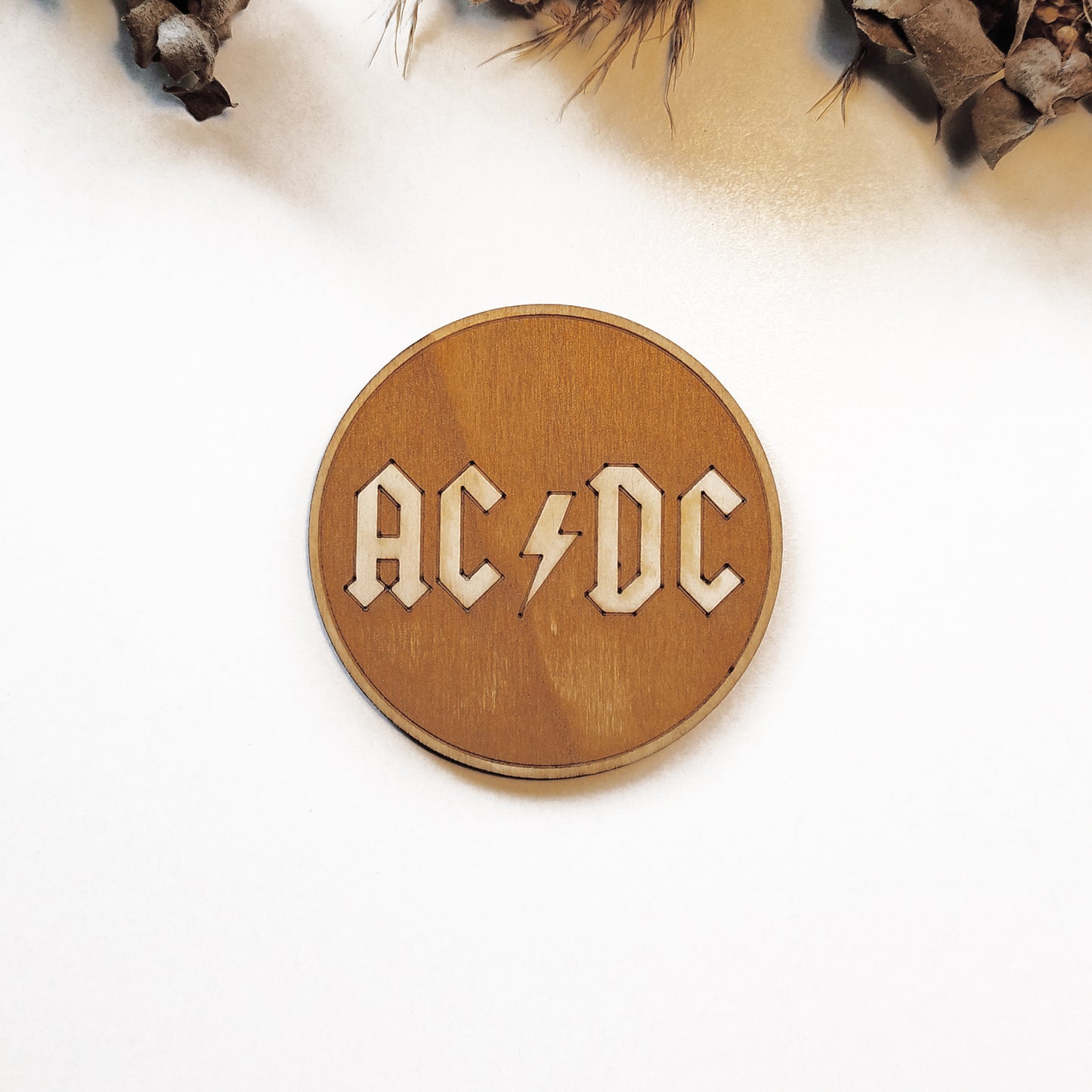 Set of 6 Rock Bands Wooden Coasters - Handmade Gift - Housewarming - Wood Kitchenware - Rock Band