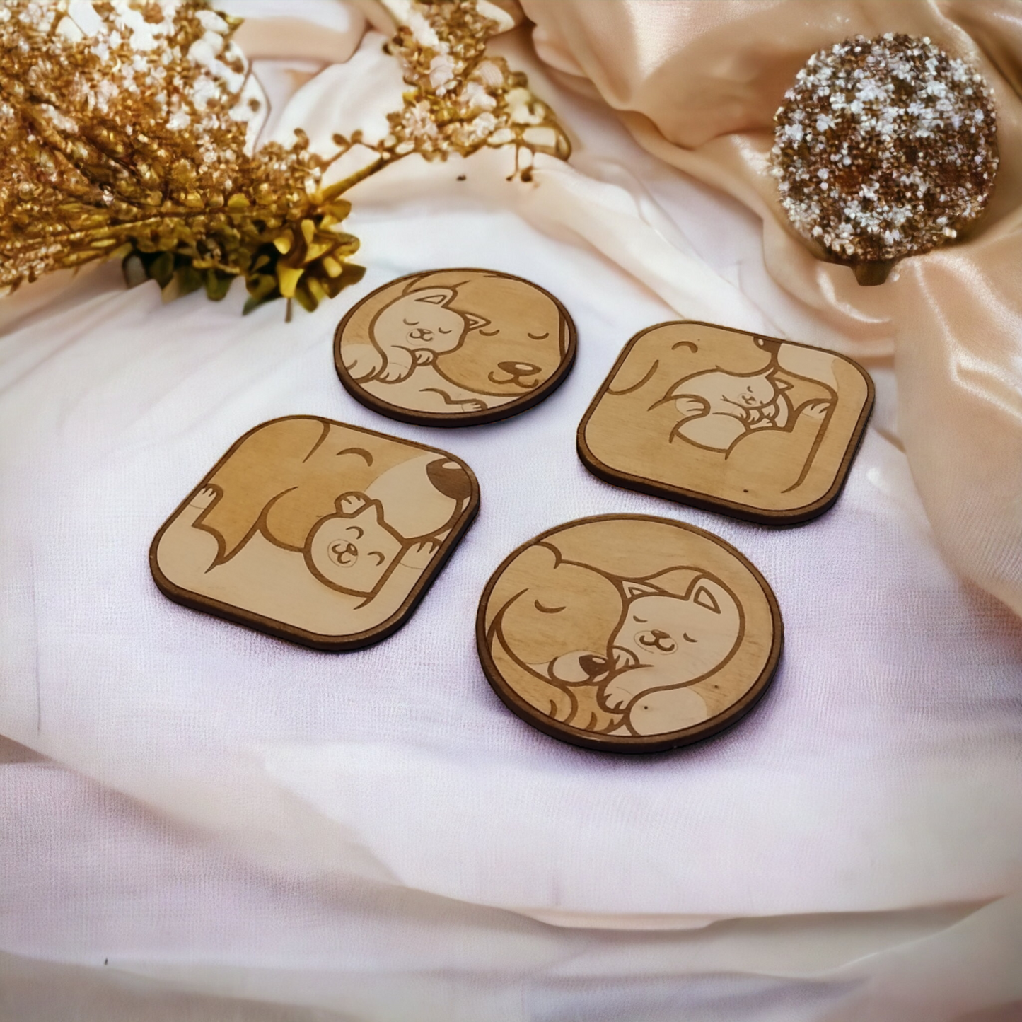 Set of 4 Dog and Cat Wooden Coasters - Handmade Gift - Housewarming - Wood Kitchenware
