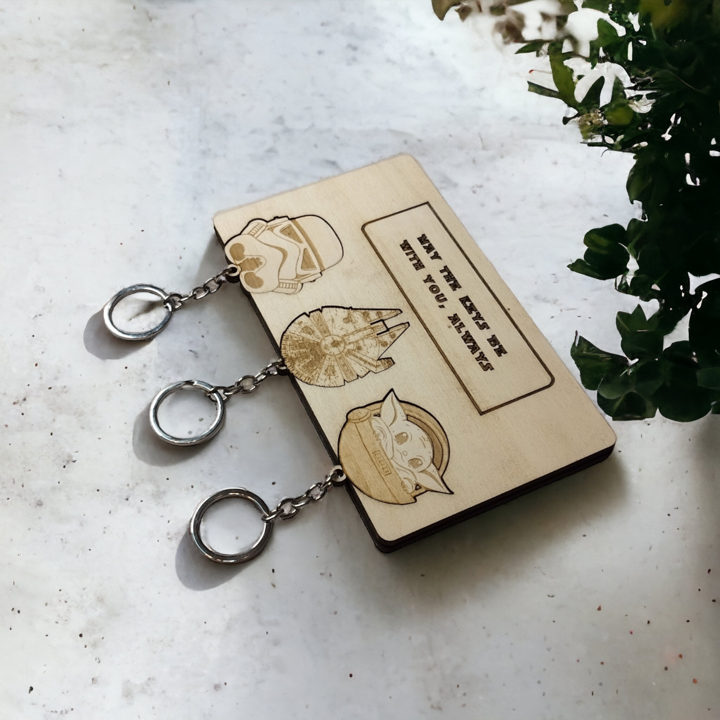 Star Wars Keychain Wall Mounted Key Holder - Geek Keyrings