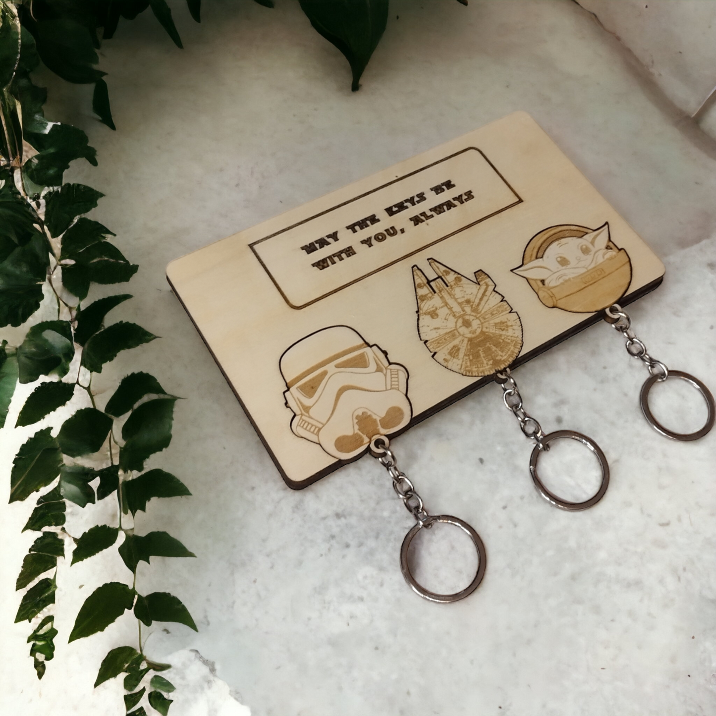 Star Wars Keychain Wall Mounted Key Holder - Geek Keyrings