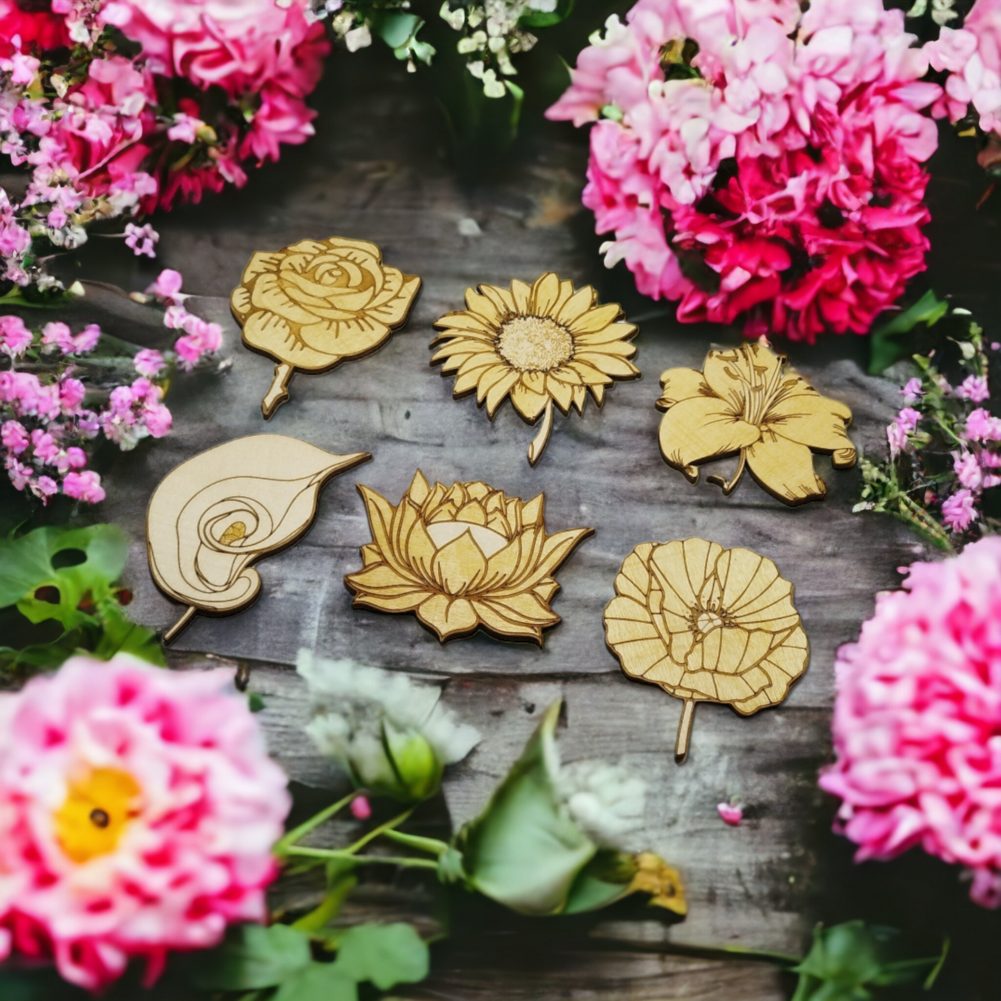 Set of 6 Flowers Wooden Coasters - Handmade Gift - Housewarming - Wood Kitchenware - Nature